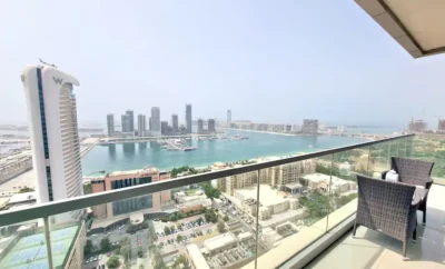 Enjoy stunning sea views from this cozy 3-bedroom apartment